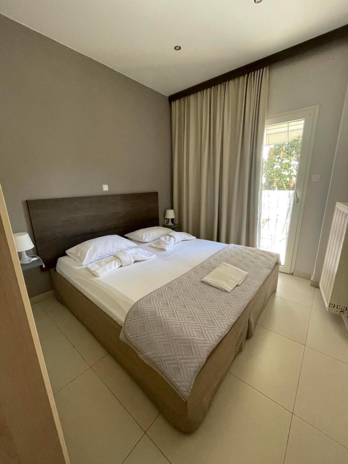 Errica Apartment Preveza Exteriör bild